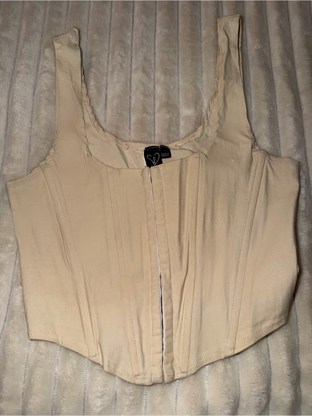 Bundle of Tops and Bodysuits Size M - Picture 10 of 13